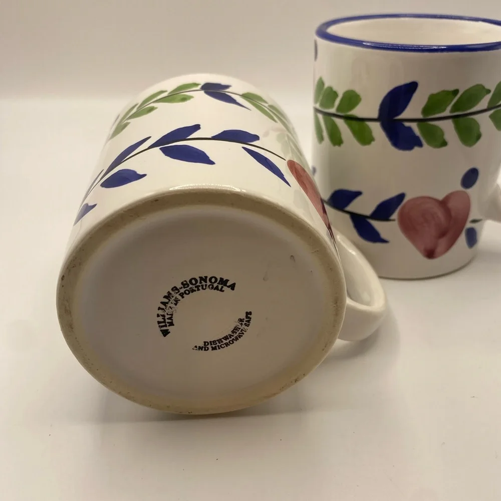Williams Sonoma floral heart pattern coffee mug.